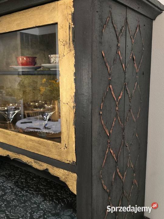 Kredens stylizacja piękny ręcznie odnowiony Szembekowo