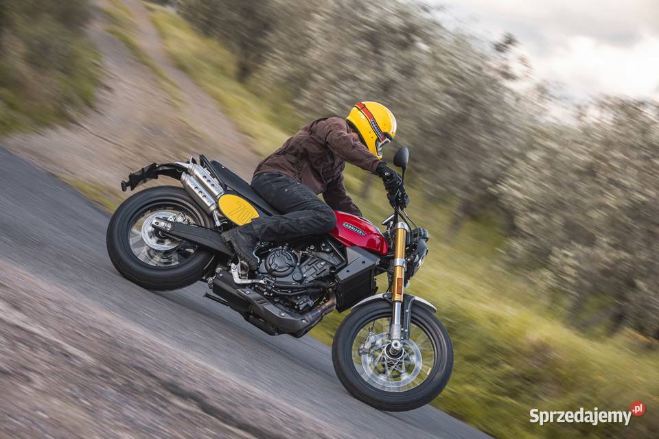 Fantic Caballero 700 Scrambler czerwony model
