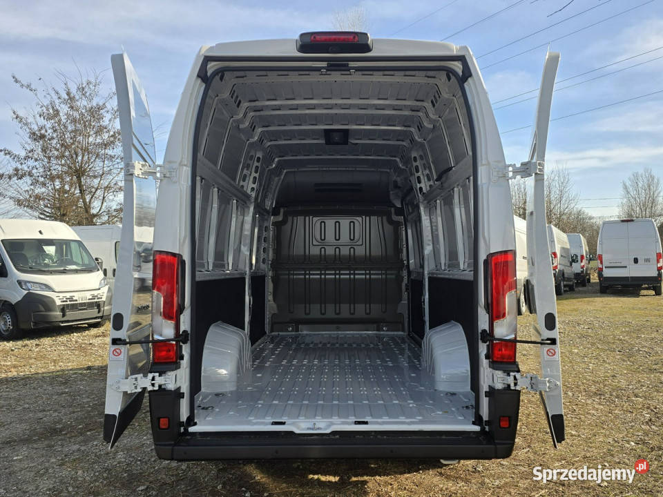 Fiat Ducato MAXI Furgon L4H3 2025 22 180 15m3 nieuszkodzony Warszawa