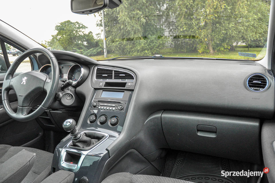 Peugeot 5008 7osobowy Bezwypadkowyn Panorama dolnośląskie Wrocław