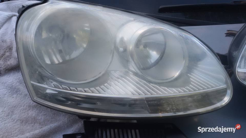 LAMPY PRZEDNIE GRIL VW GOLF 5 sprzedam