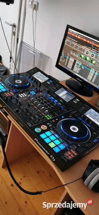 Kontroler dj Pioneer ddjrzx mikserym nagłośnienie
