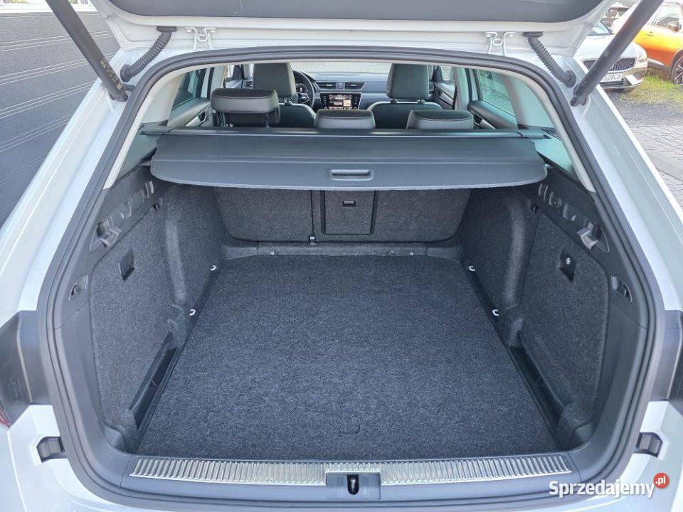 Skoda Superb 2022r FV23 bezwypadkowy 4x4 niski wielkopolskie Poznań