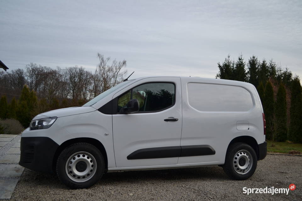citroen berlingo niski przebieg 8600 Dębica