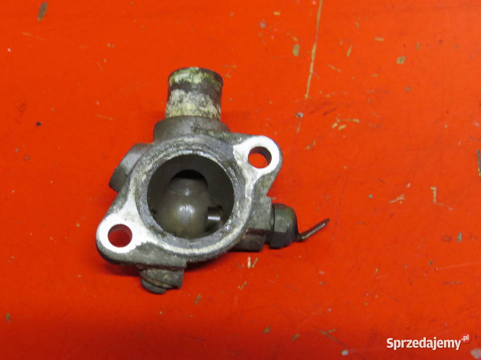 SUZUKI BURGMAN K7 200 125 150 termostat króciec Warszawa