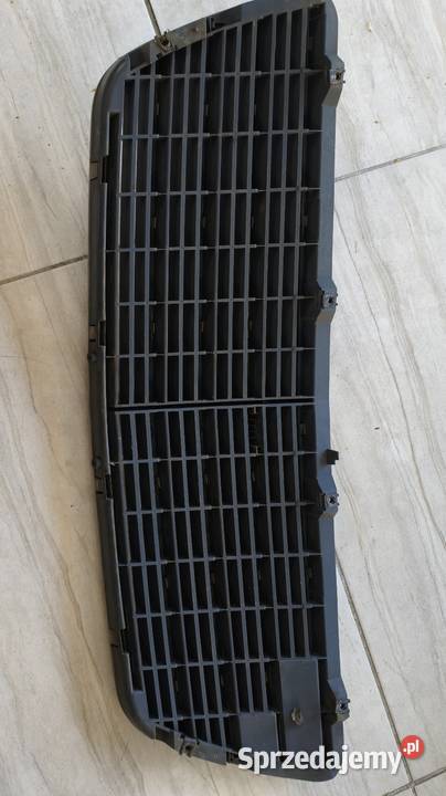 Grill Mercedes w210 lift oryginalny