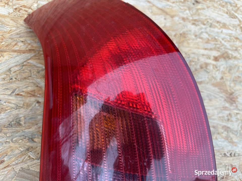 LAMPA TYŁ LEWA LH SUZUKI SWIFT MK6 02010002 Międzychód