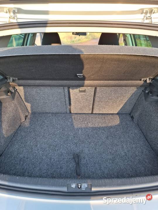 VW GOLF 6 VI 16 MPI bifuel fabryczny gaz bixenon wielofunkcyjna kierownica