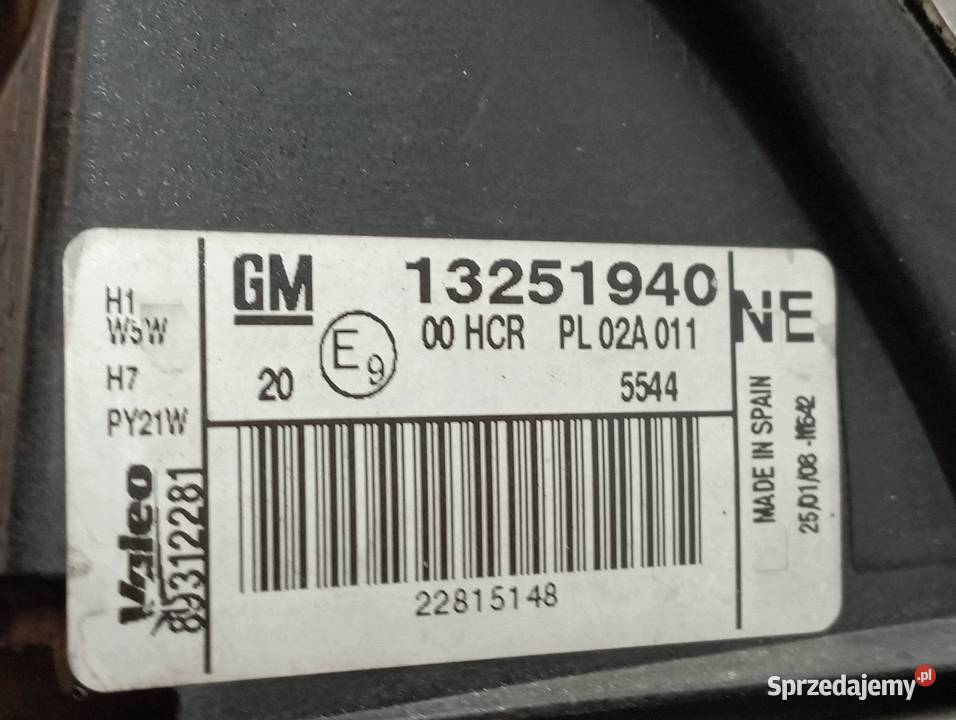 LAMPA PRZÓD PRAWA EUROPA LIFT 13251940 Opel świętokrzyskie