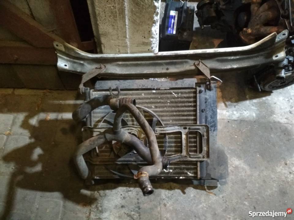 Renault Kangoo 14 8v chłodnica części Małocice sprzedam