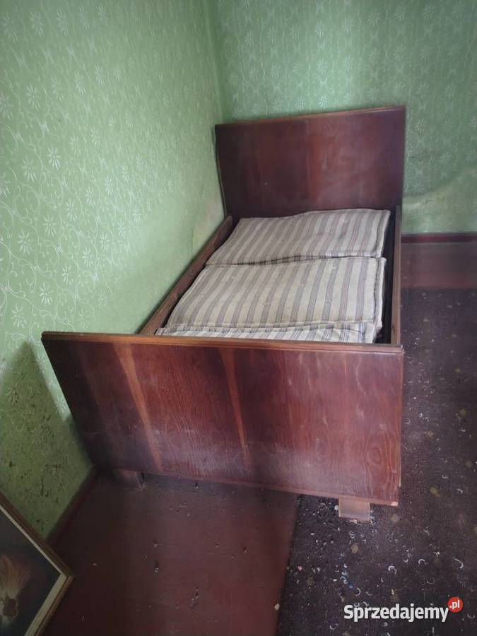 przedwojenne łóżko z materacem antyk rama łożka Krotoszyn