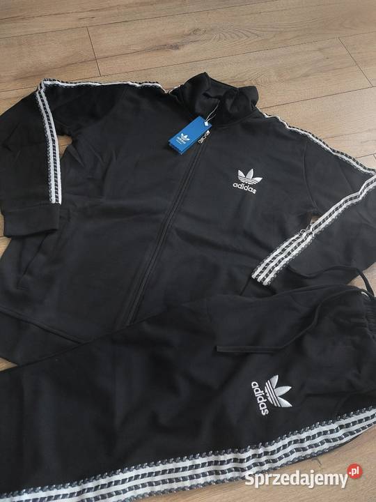Komplet dresowy Adidas czarny z haftowanym logo wielkopolskie Aniołki