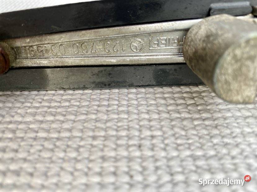 MercedesBenz W123 Klamki zewnętrzne 4 kpl Łagiewniki