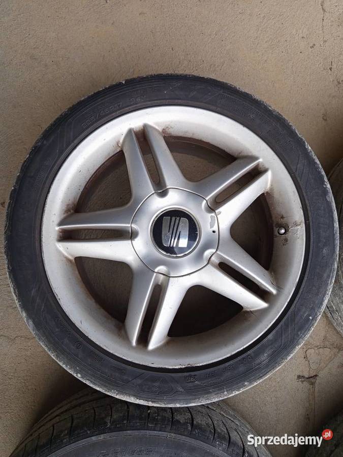 Alufelgi Seat 17 5x100 Audi Volkswagen Średnica 17" Samochodowe Róża
