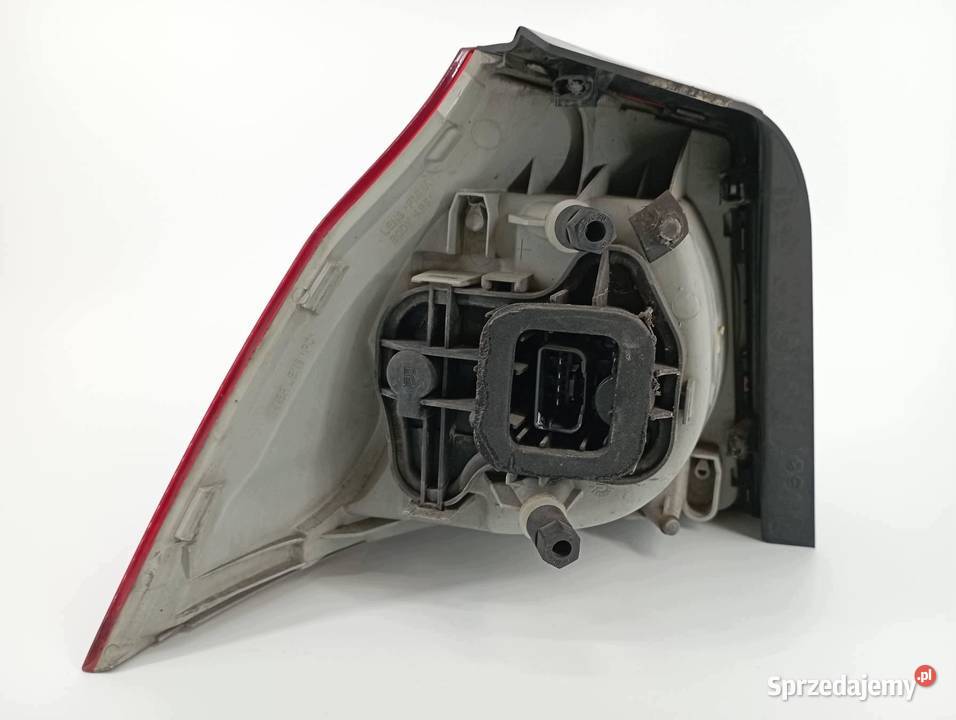 LAMPA TYŁ PRAWA EU 1K6945112C VW Volkswagen Golf