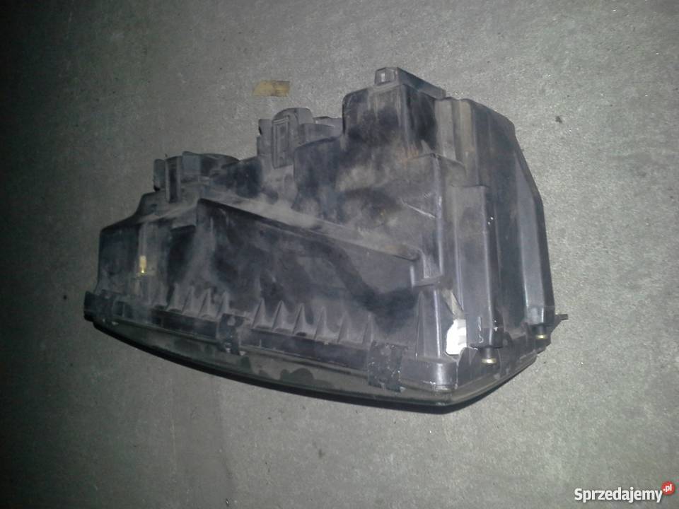 REFLEKTOR PRAWY LAMPA PRAWA ACTROS 0301081122 Oświetlenie Kłobuck