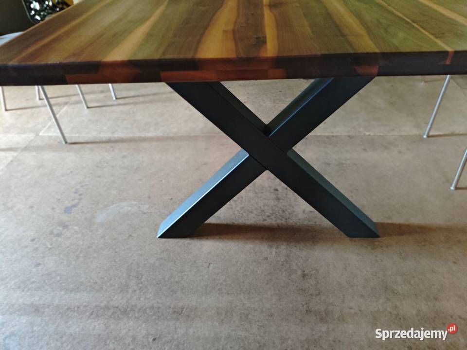 Stół 220x110 z orzecha amerykańskigo olejowany 110cm sprzedam