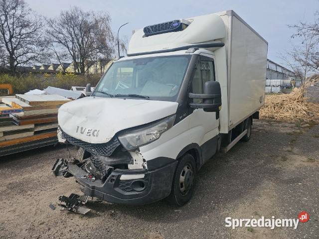 Uszkodzony Iveco Daily Igloocar 35C15 chłodnia Motoryzacja Tomaszów Mazowiecki