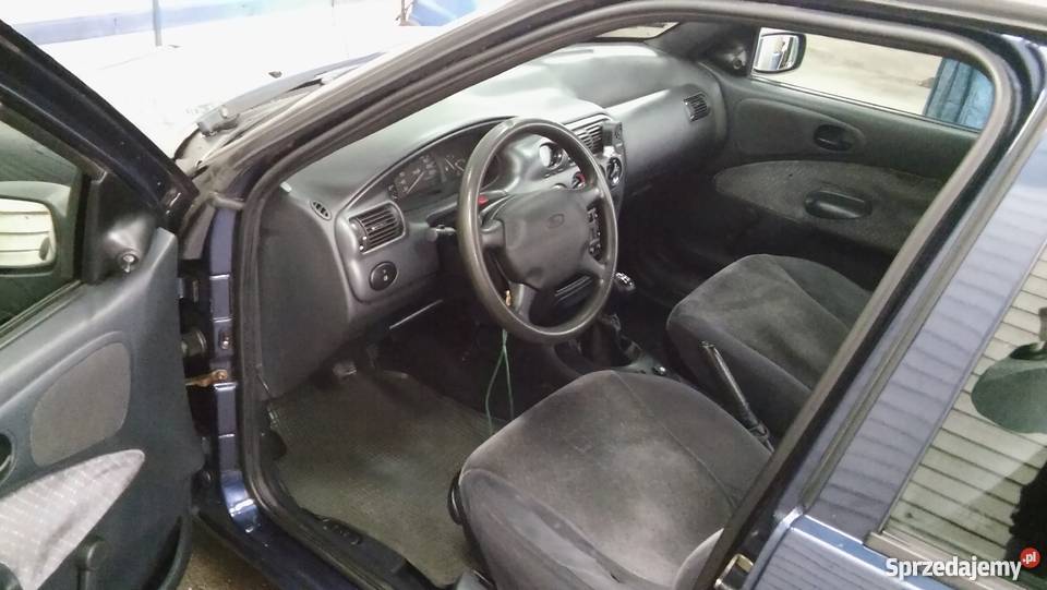 Ford Escort 16 LPG kujawsko-pomorskie Włocławek