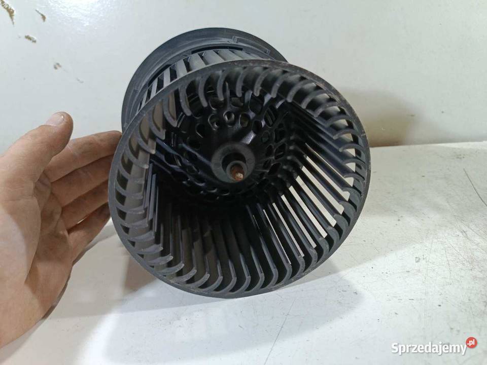 WENTYLATOR DMUCHAWA PEUGEOT 308 T7 08 T1011131B Dmuchawy