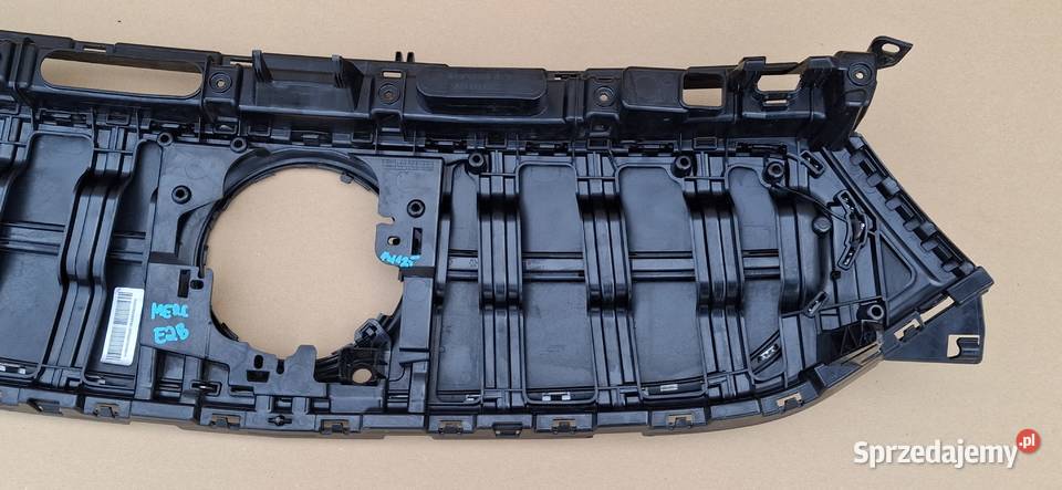 MERCEDES EQA EQB W243 Z243 GRILL ATRAPA Bieleń