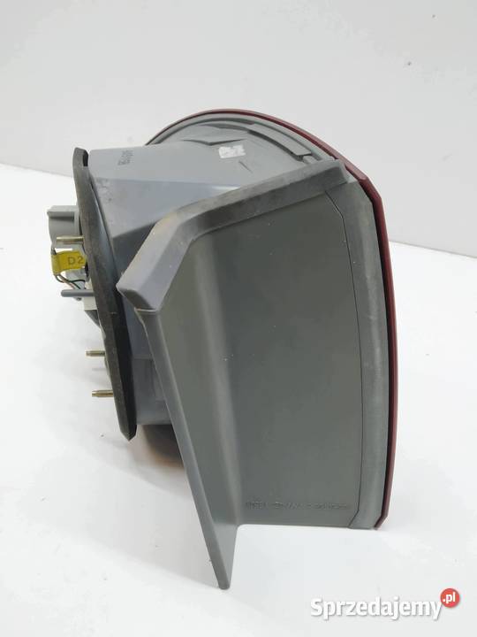 LAMPA TYŁ PRAWA EU Kia Magentis II 20052010