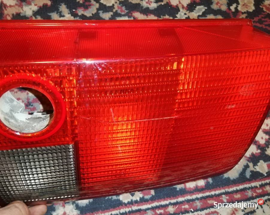 Lampy lampa tył tylna color edition Audi 80 b4 Motoryzacja Zagórz sprzedam