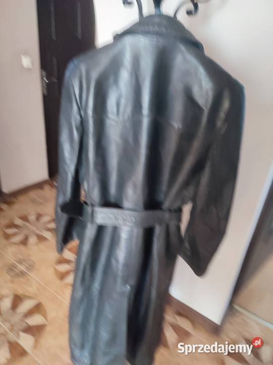 Niemiecki skórzany płaszcz oficerski z czasów ll Dulcza Wielka