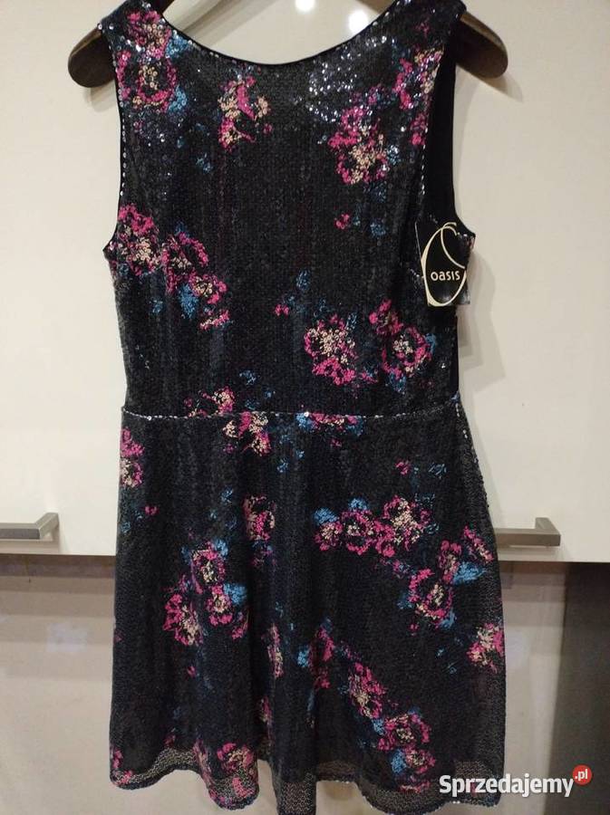 Sukienka imprezowo koktajlowa w całośći z Lublin