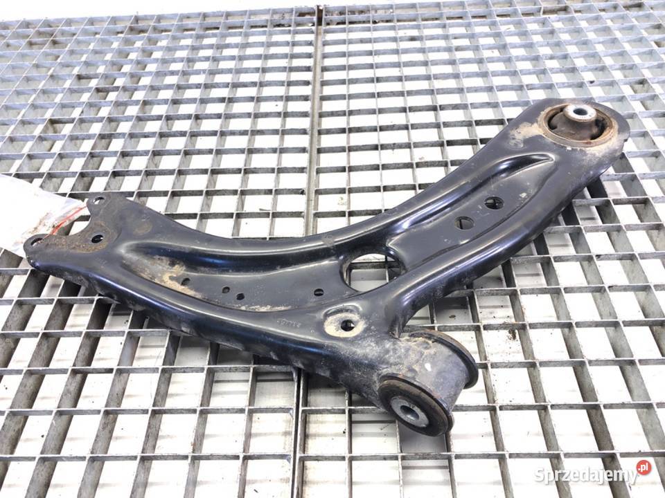 WAHACZ PRAWY PRZÓD SKODA OCTAVIA IV Hatchback