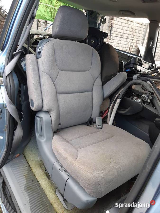 Odyssey 06r Fotel siedzenie tyl tylne drugi rzad
