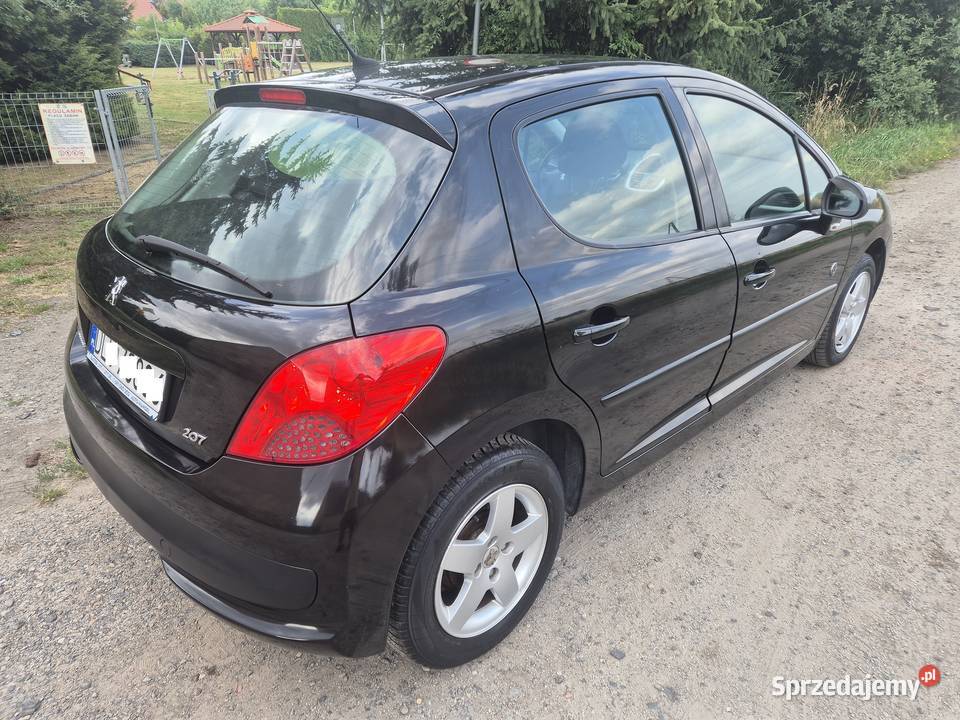 Peugeot 207 14 8V 75 trwały prosty 2009 5 Legnica