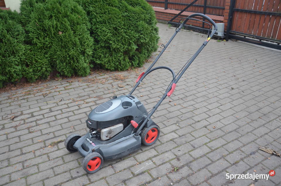 Kosiarka spalinowa Briggs and Stratton Nexus 450 Narzędzia ogrodnicze Cząstków Polski