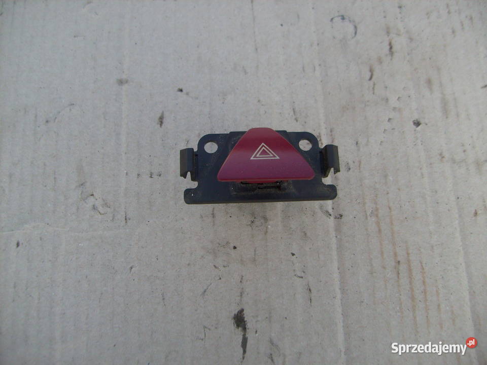 Przełącznik przycisk włącznik świateł awaryjnych Czersk