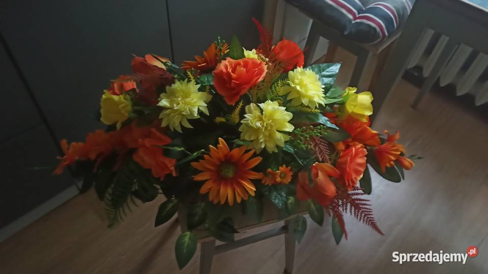 Stroiki na cmentarz Wszystkich Świętych Jelenia Góra