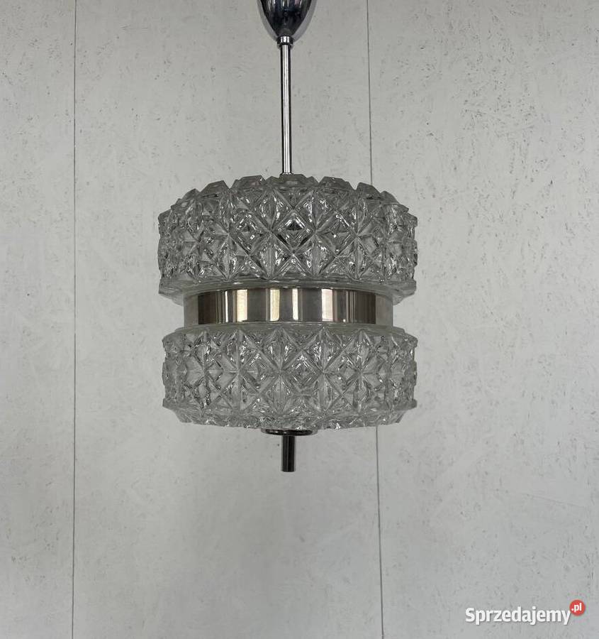 Retro lampa wiszaca z 1966 roku Krysztal metal dolnośląskie Lubań