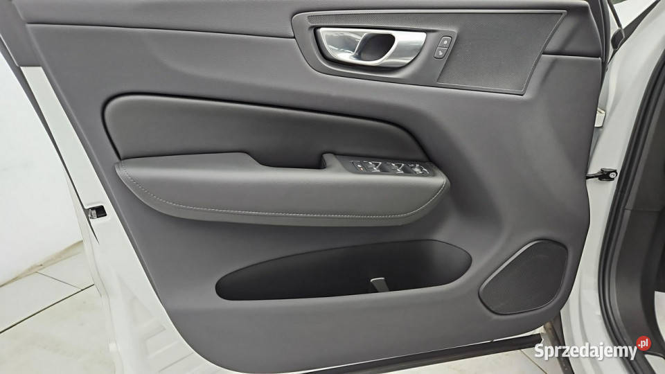 Volvo XC 60 B4 B Core Z Polskiego Salonu Faktura Warszawa sprzedam