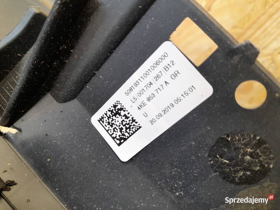 AUDI E TRON NOWA LISTWA BŁOTNIKA LEWA PRZEDNIA Goleniów