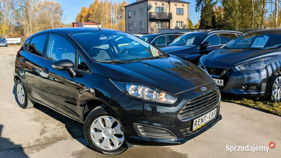 Ford Fiesta 12i60OPŁACONY Bezwypadkowy Rok produkcji 2015 Częstochowa