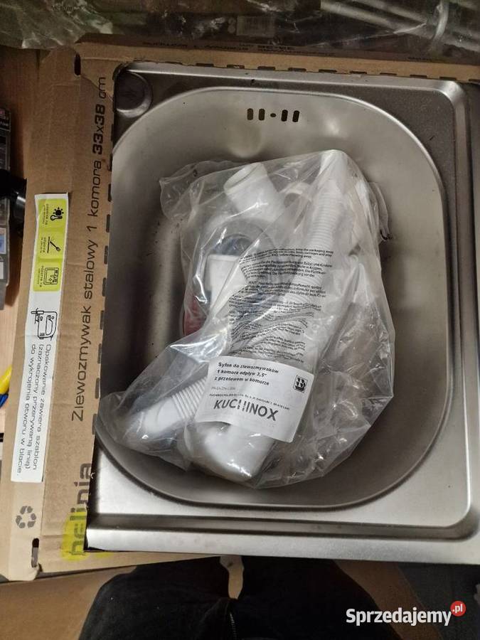 Zlewozmywak 33x38 z syfonem sprzedam