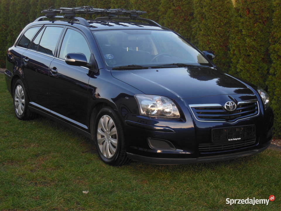 Toyota Avensis Oryginalny lakier Bagażnik na 4