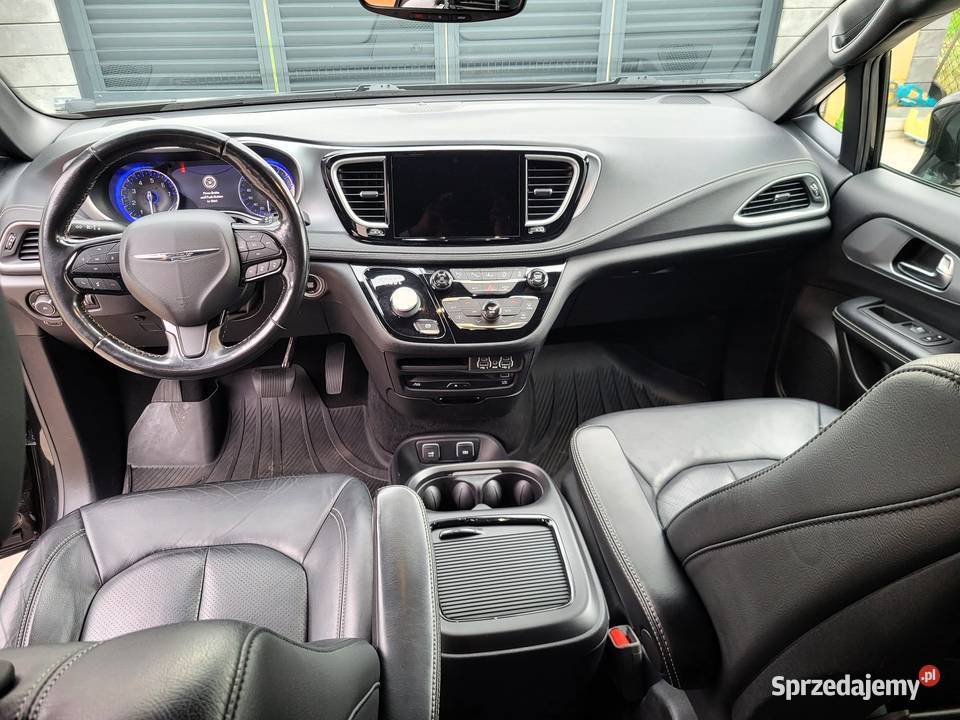 Chrysler Pacifica 36 AWD LPG radar odkurzacz ASR (kontrola trakcji) wielkopolskie Poznań