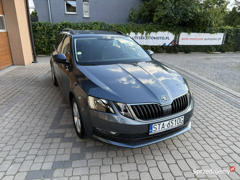 koda Octavia 16 TDI 116 Klima Navi 2xPDC Serwis bluetooth Orzech