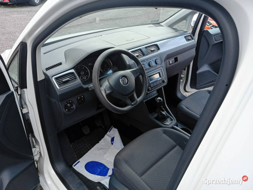 Volkswagen Caddy MAXI 7OSOBOWY IV 2015 światła przeciwmgielne Janów Lubelski sprzedam