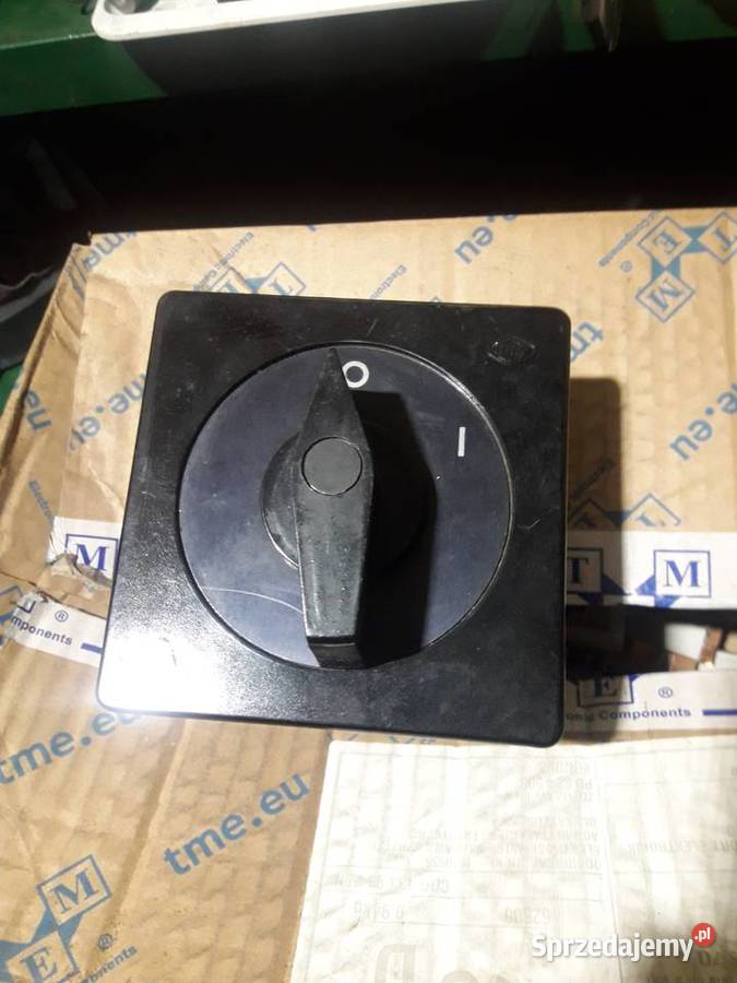 Sprzedam wyłącznik 3f 40A Zabezpieczenia i rozdzielnice Konin sprzedam