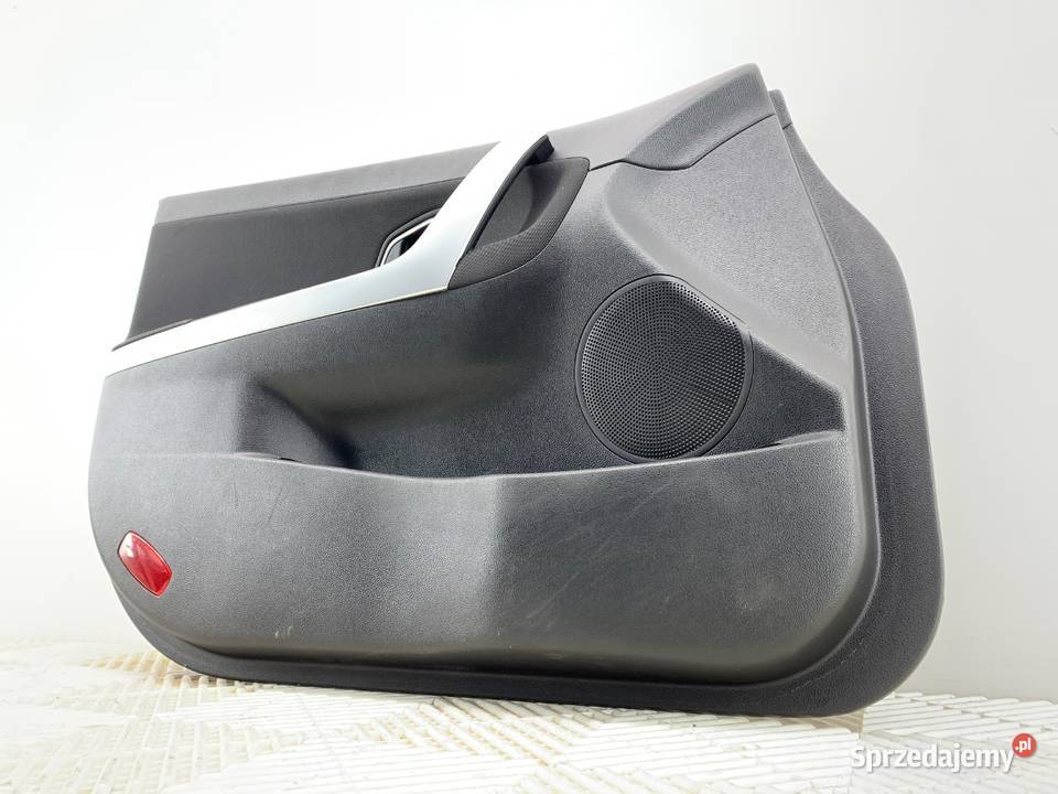 BOCZEK DRZWI LEWY PRZÓD KIA CEED Hatchback 1218