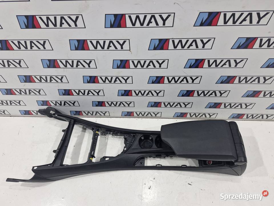 BMW E81 E87 LCI TUNEL ŚRODKOWY PODŁOKIETNIK osobowe
