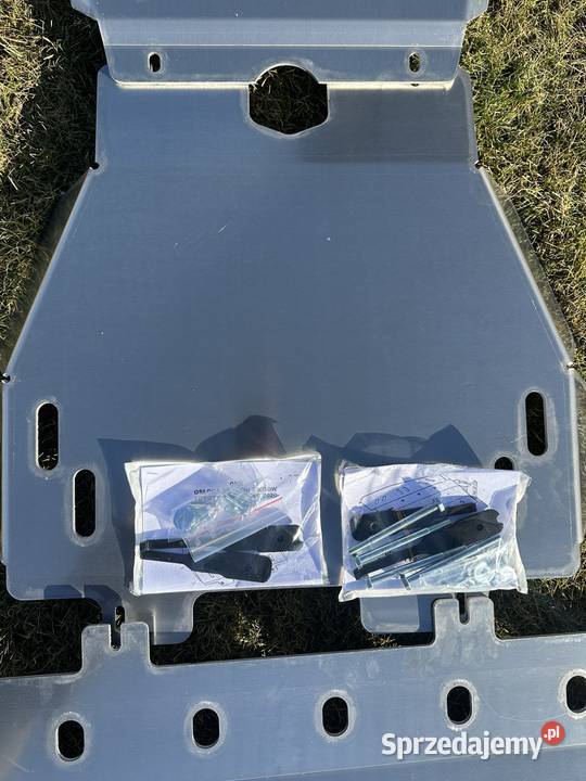 KOMPLET Osłon Podwozia Aluminiowych 6mm TOYOTA Pasłęk