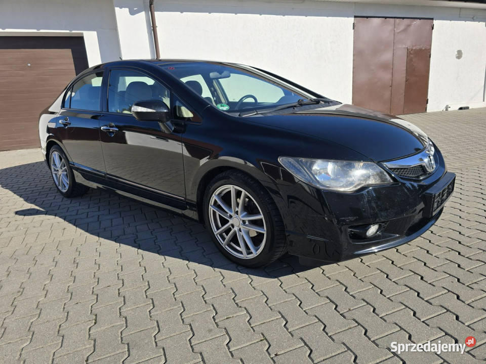 Honda Civic 13HybrydaBenz ESP