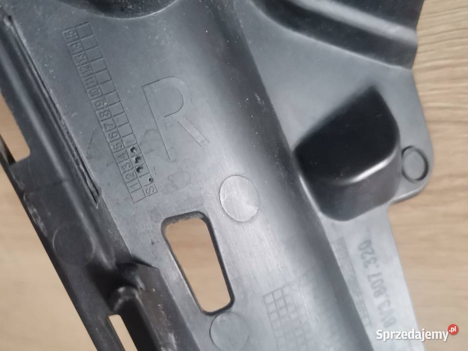 AUDI A3 LIFT 1620 PRAWY ŚLIZG ZDERZAKA PRZÓD Międzychód